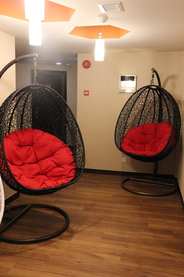 קוצ'ינג Memoire Hornbill Hotel מראה חיצוני תמונה